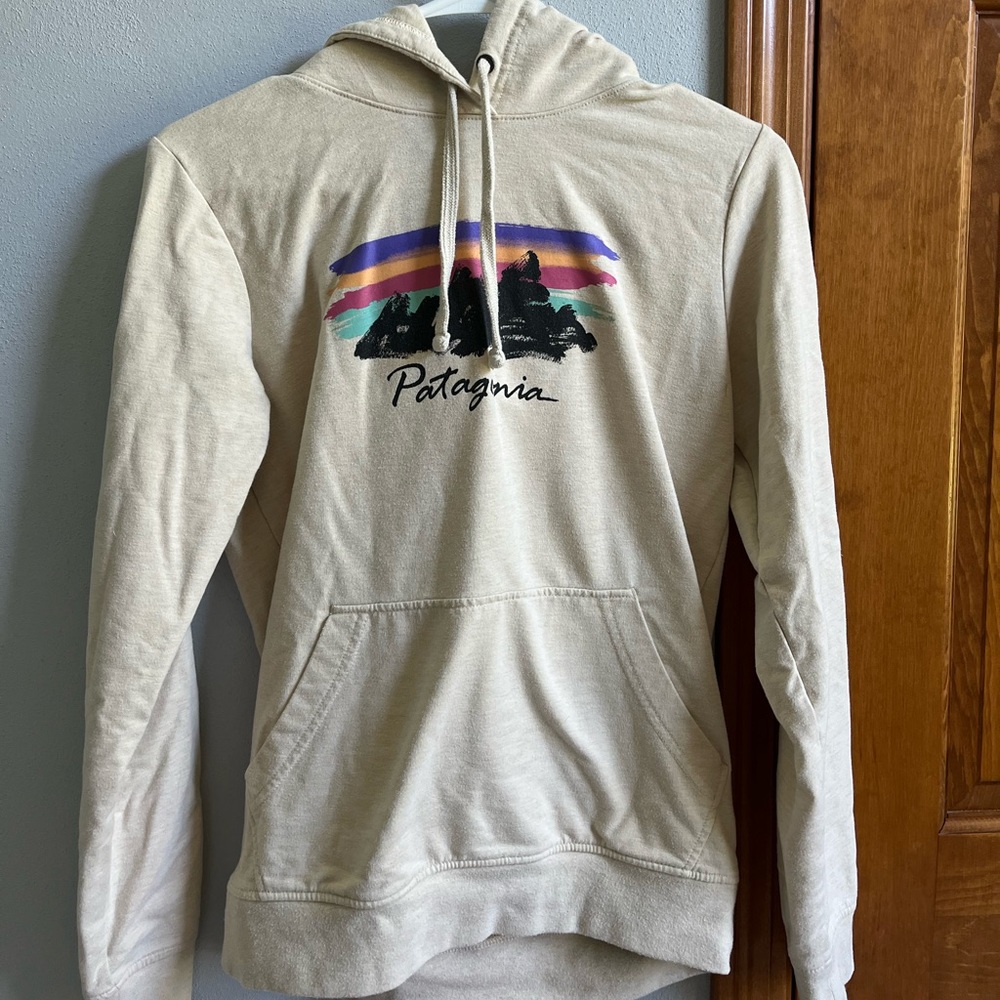 Patagonia Sweatshirt!